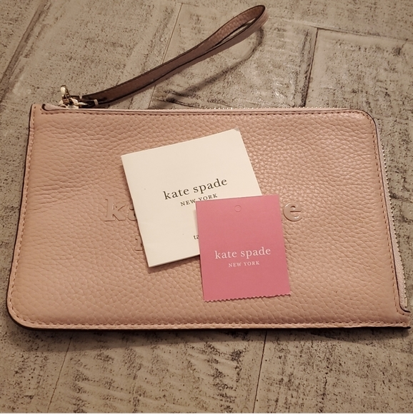 Kate Spade Wristlet - Picture 8 of 9